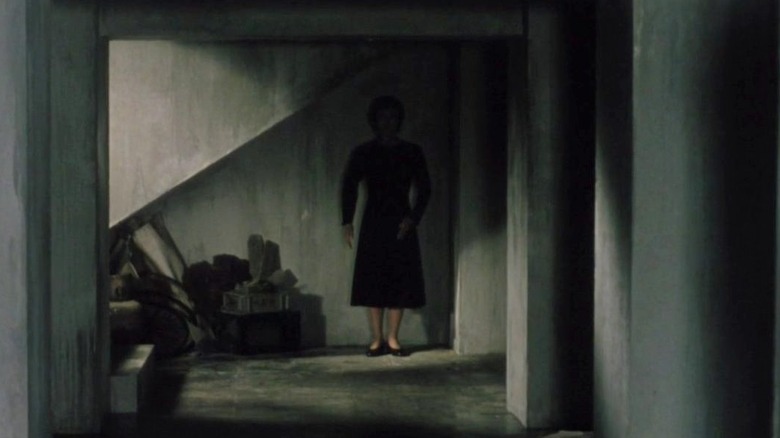 Ghost woman in Pulse