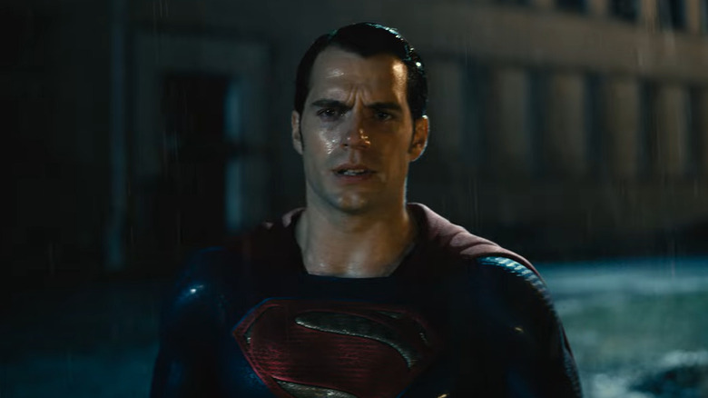 Warner Bros. Refused To Give Cavill's Superman One Iconic Thing In Man Of  Steel