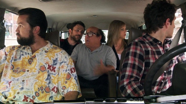 The gang stuck in traffic in "It's Always Sunny in Philadelphia"