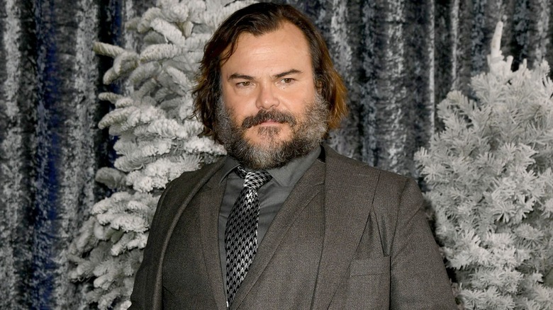 Jack Black poses at event 