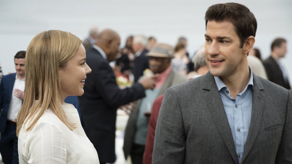 Abbie Cornish as Dr. Cathy Mueller and John Krasinski as Jack Ryan in Jack Ryan