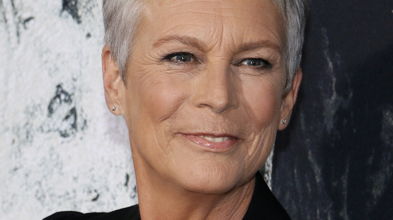 Jamie Lee Curtis attending premiere 