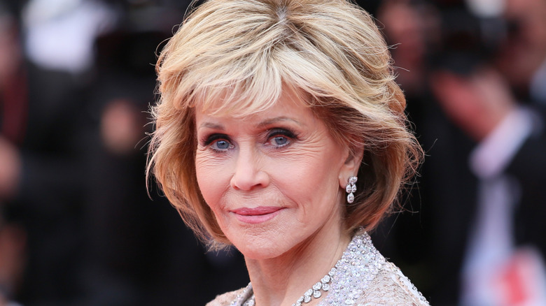 Jane Fonda smiling on red carpet