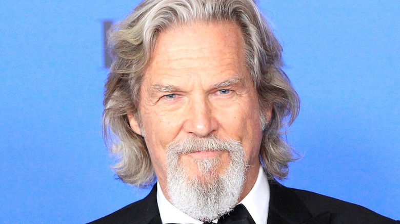 Jeff Bridges looking cool on the red carpet