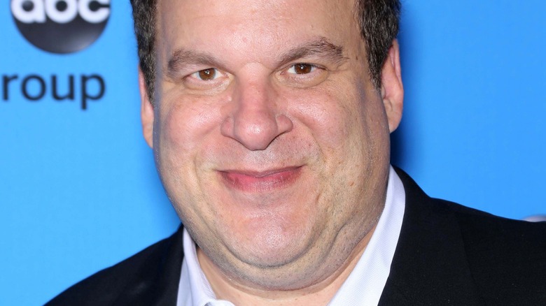 Jeff Garlin looking happy