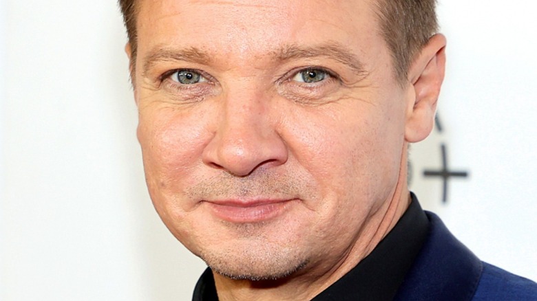 Jeremy Renner smiling