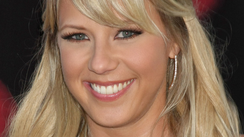 Jodie Sweetin smiling