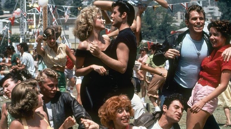 Grease cast