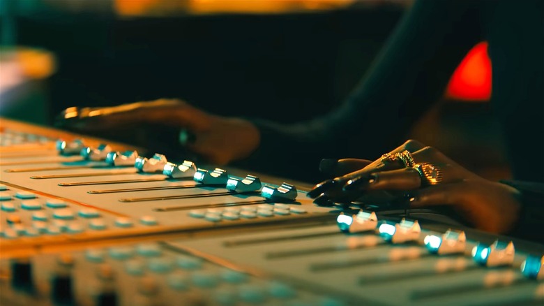 Hands on switchboard