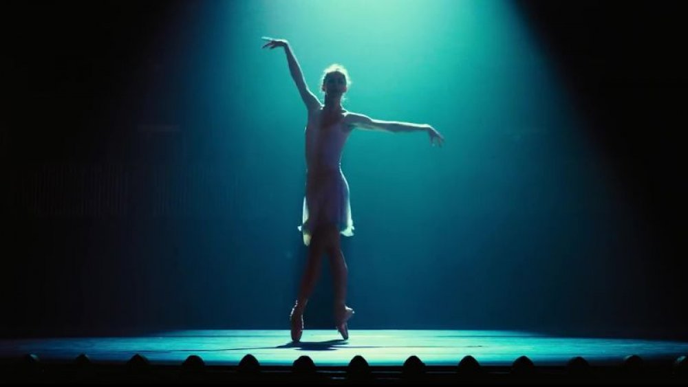 https://www.looper.com/img/gallery/john-wick-spin-off-ballerina-release-date-cast-plot-and-trailer-what-we-know-so-far/what-is-the-release-date-for-ballerina-1593039777.jpg