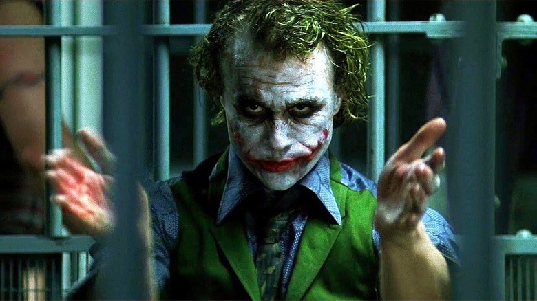 Joker's Most Sinister Moments In The Dark Knight Ranked