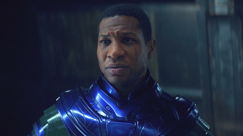 Jonathan Majors staring