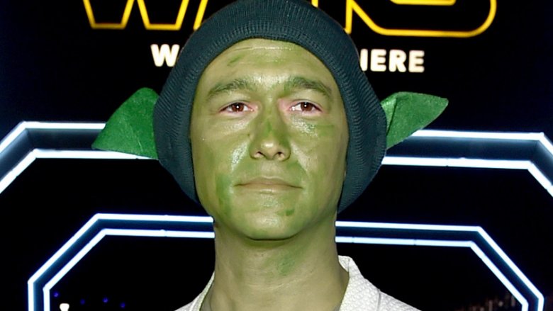 The Last Jedi': Joseph Gordon-Levitt Reunited With Rian Johnson for an Unrecognizable Cameo