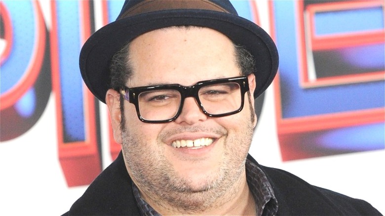 Josh Gad smiling