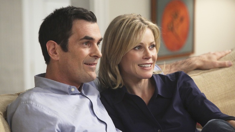 Phil and Claire Dunphy smiling 
