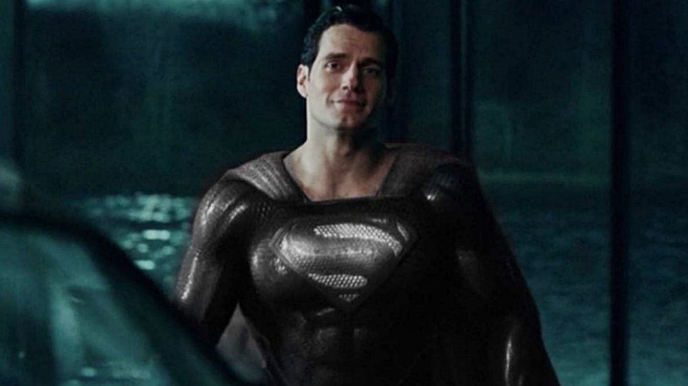 Henry Cavill News: Justice League: First Footage Of Superman In The Black  Suit