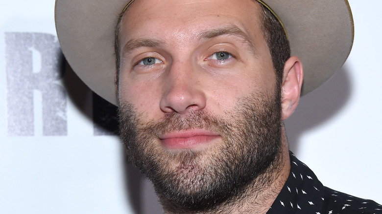 Jai Courtney smiling