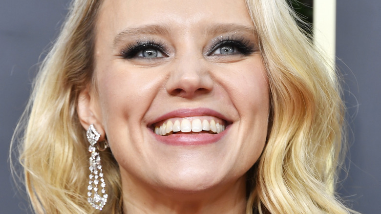 Kate McKinnon smiling