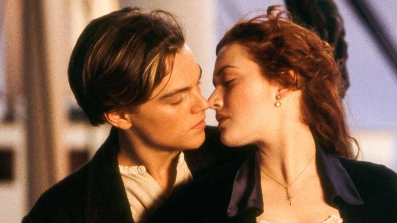 Jack and Rose about to kiss