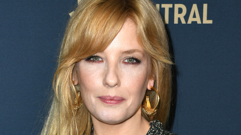 Kelly Reilly posing