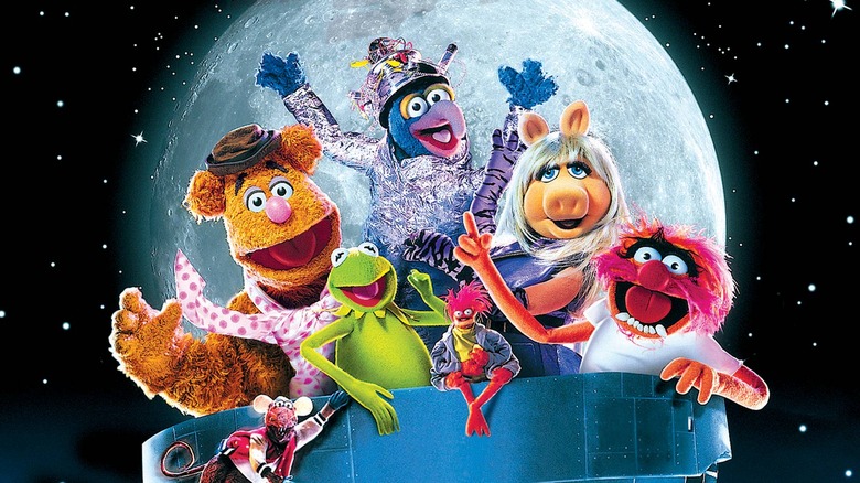 Kermit and friends in Muppets from Space