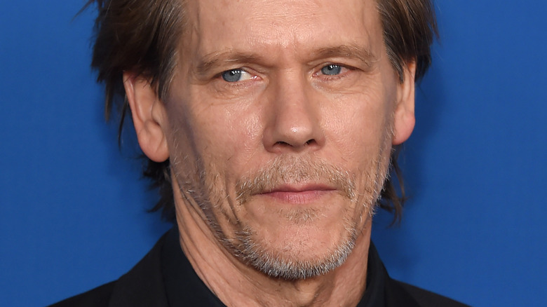 Kevin Bacon posing