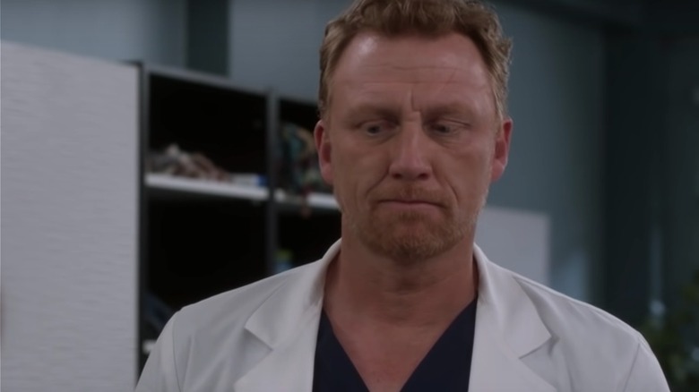 Dr. Owen Hunt considering diagnosis