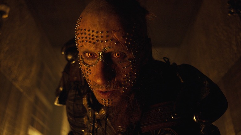 Krem of the Yellow Hills looking ominous in Supergirl