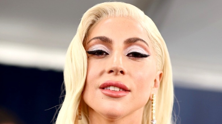 Lady Gaga platinum blonde waves