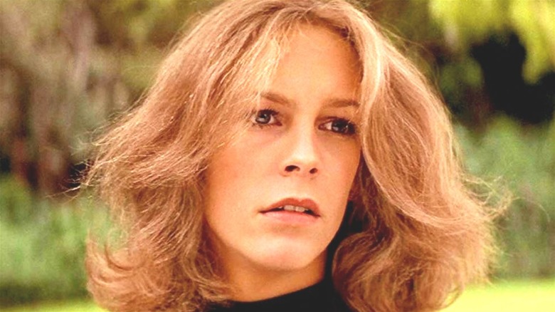 Laurie Strode in the street