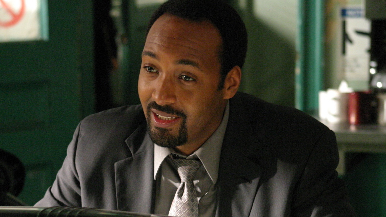 Law & Order’s Jesse L. Martin Preferred Knowing Almost Nothing About His Character – Looper