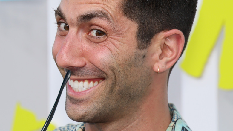 Nev Schulman big smile