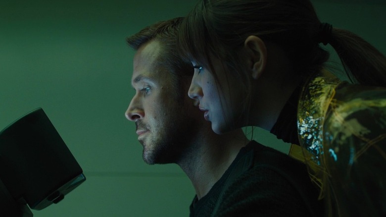 K and Joi doing some research in Blade Runner 2049