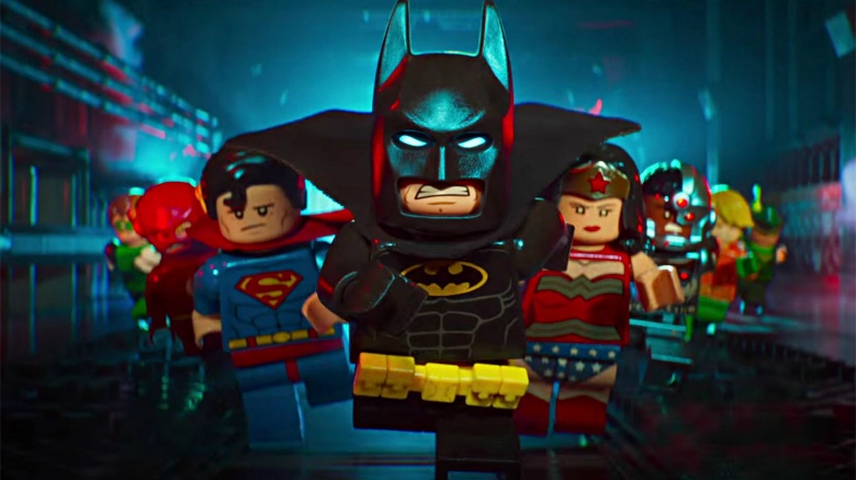 The new LEGO Batman Movie trailer shows Batman as Robin's kick