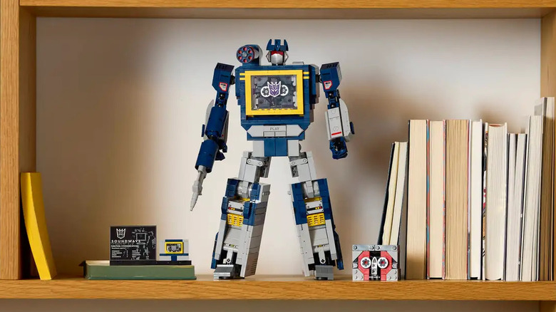 LEGO's Soundwave on a bookshelf