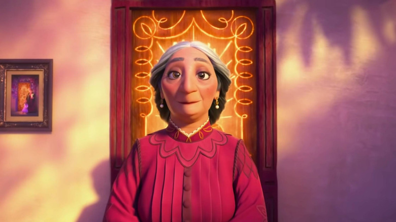 Abuela emerging