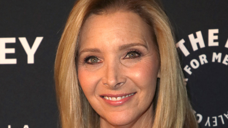 Lisa Kudrow smiling