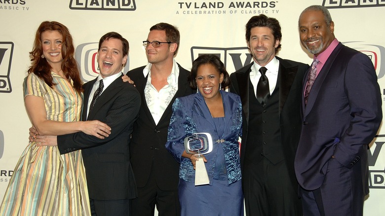 Kate Walsh, T.R. Knight, Justin Chambers, Chandra Wilson, Patrick Dempsey and James Pickens Jr.