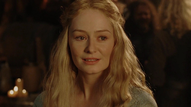 Éowyn looking at something