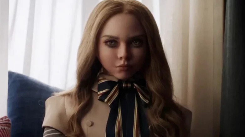 Megan looking creepy