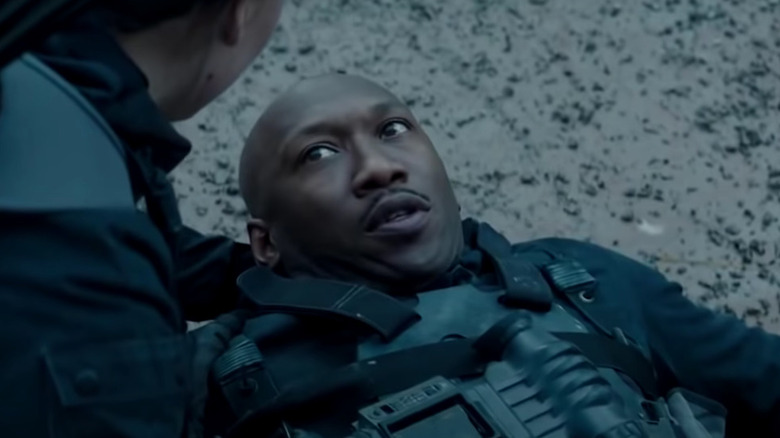 Boggs lies wounded on the ground