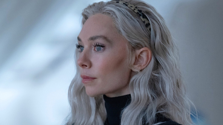 Sue Storm looking thoughtful