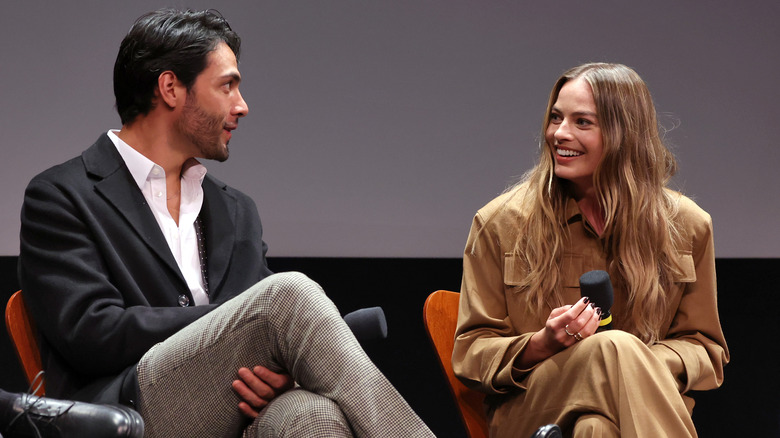 Diego Calva and Margot Robbie answer questions 