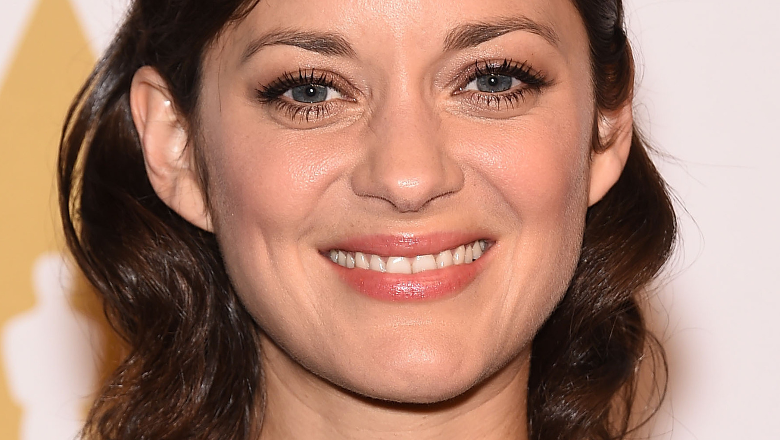 klart Vædde Forkert Marion Cotillard Admits The Song In Her Chanel No. 5 Commercial Wasn't Easy  To Sing
