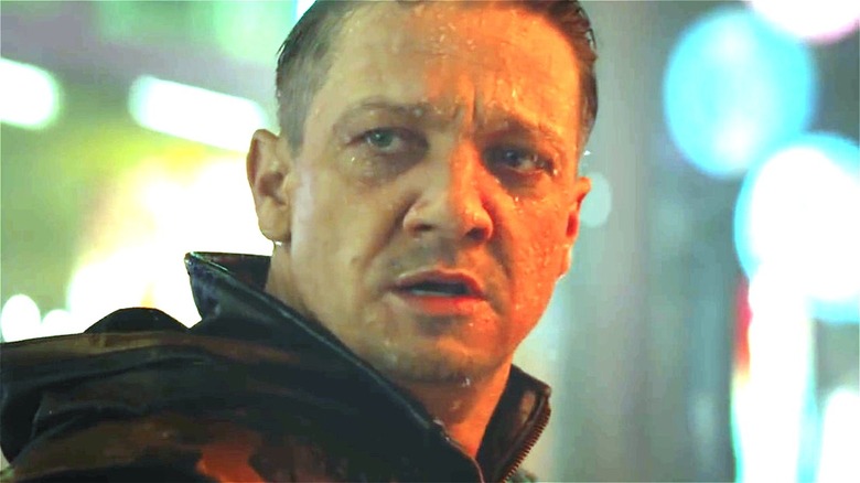 Jeremy Renner Hawkeye raining