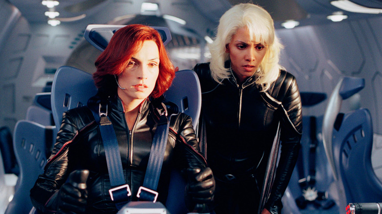Jean Grey and Storm flying a ship (2003)