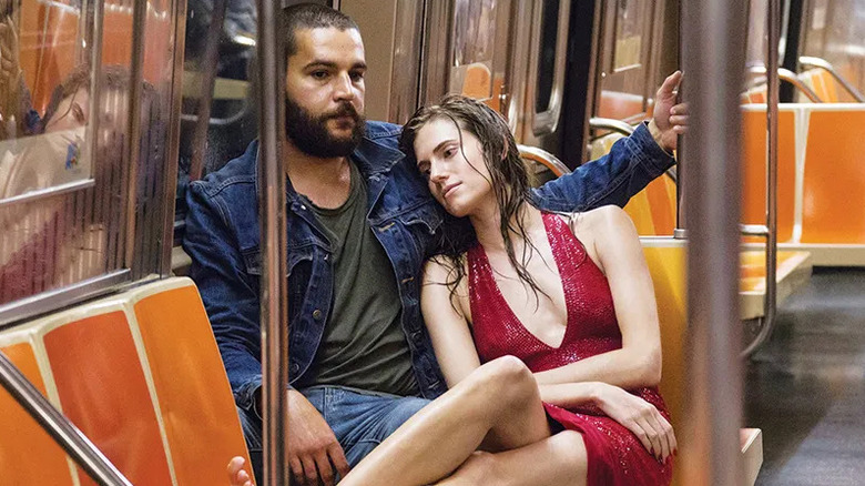 Charlie and Marnie on the subway in Girls