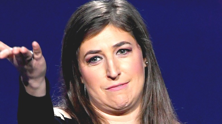 Mayim Bialik posing