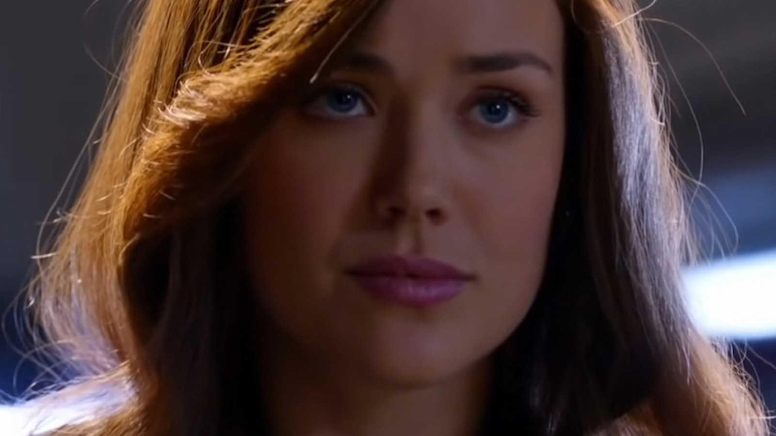 Megan Boone's Hair In The Blacklist Is Completely Fake Megan Boone's Hair In The Blacklist Is Completely Fake
