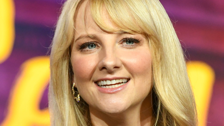 Melissa Rauch smiling